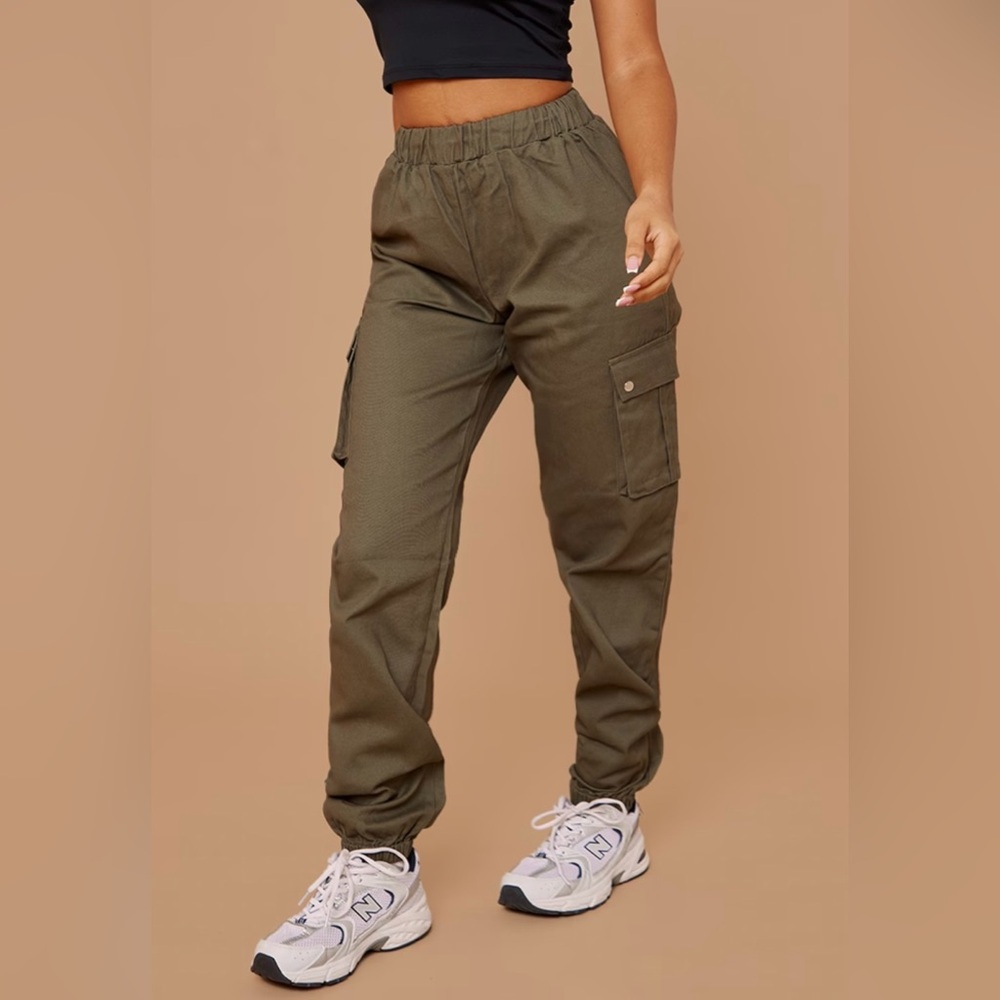 Khaki Pocket Detail Cargo Pants - PrettyLittleThing